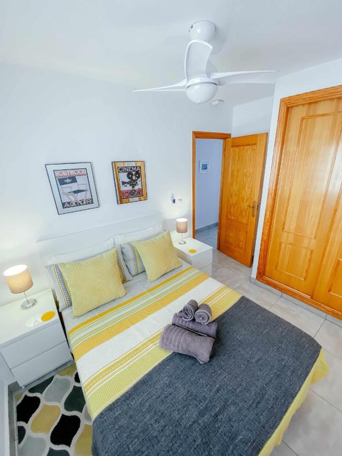 Stunning 2 Bedroom Apartment With Pool View アリカンテ エクステリア 写真