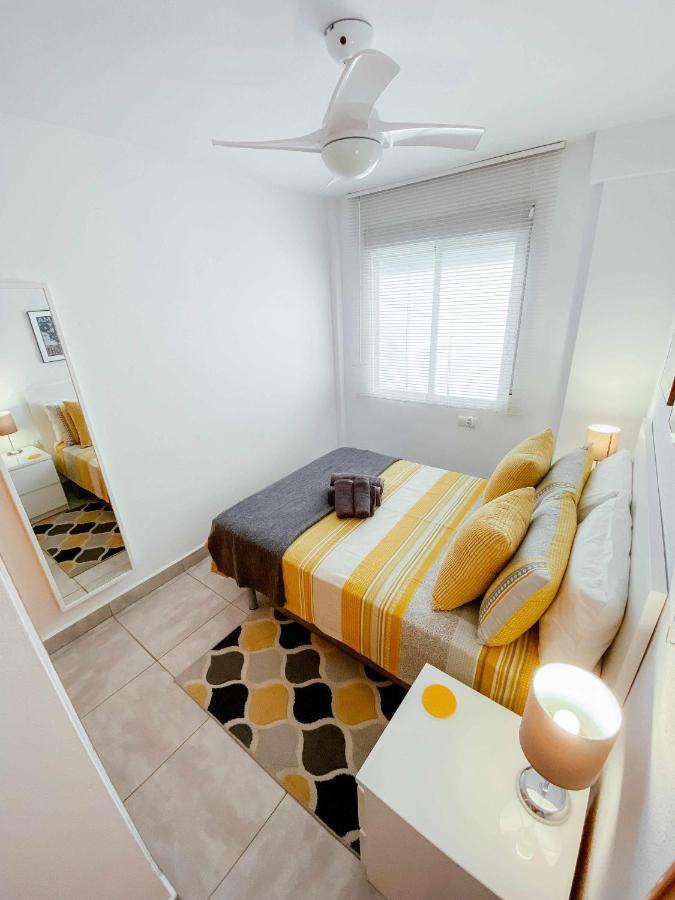 Stunning 2 Bedroom Apartment With Pool View アリカンテ エクステリア 写真