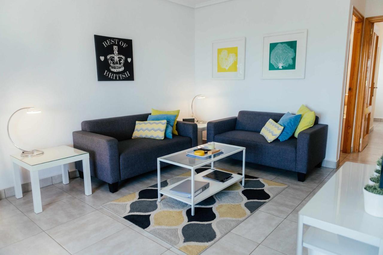 Stunning 2 Bedroom Apartment With Pool View アリカンテ エクステリア 写真