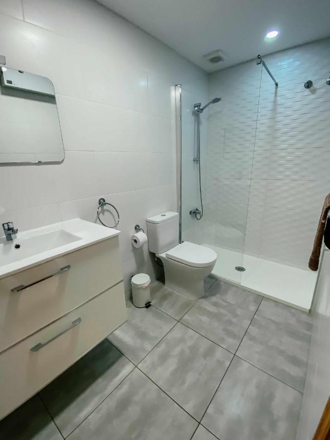 Stunning 2 Bedroom Apartment With Pool View アリカンテ エクステリア 写真
