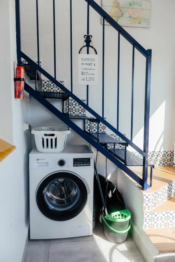 Stunning 2 Bedroom Apartment With Pool View アリカンテ エクステリア 写真
